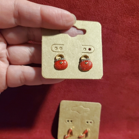 Purse & Shoes Stud Earrings - Picture 8 of 9